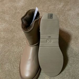 Men’s size 11 shoes